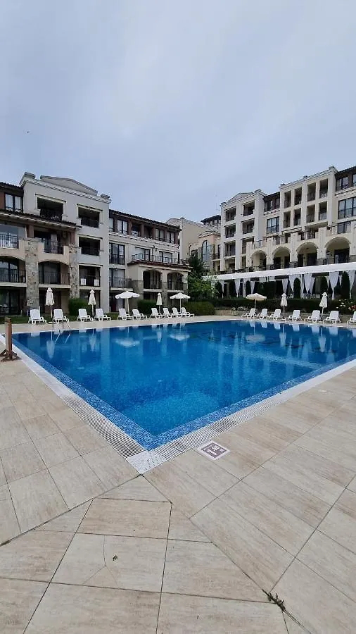 Green Life Beach Resort- Апартамент Фемили 2 소조폴 아파트